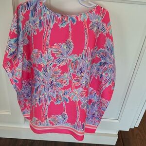 Lilly Pulitzer palm tree top